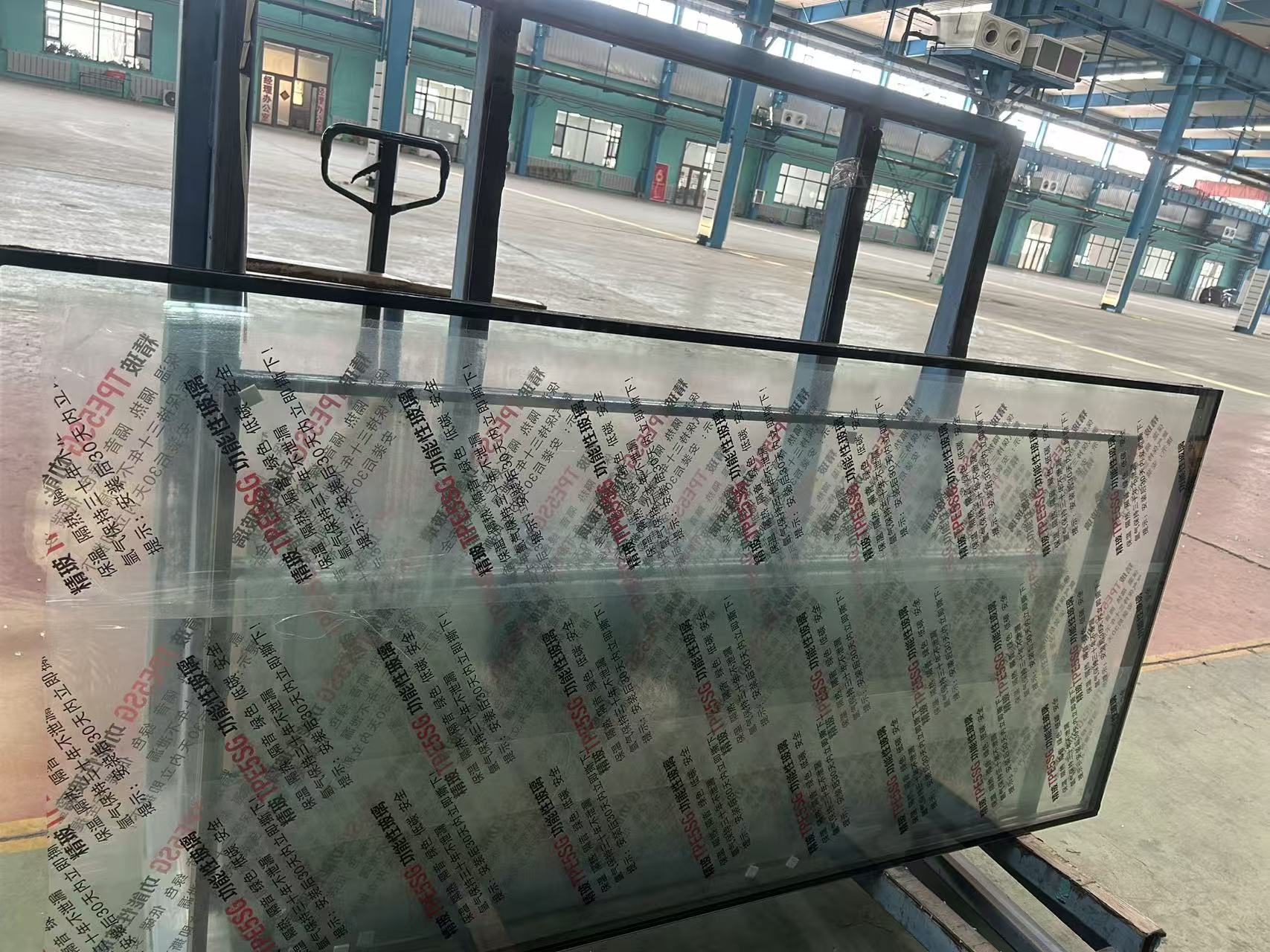 吴忠市玻璃源头工厂家用玻璃 - 方案